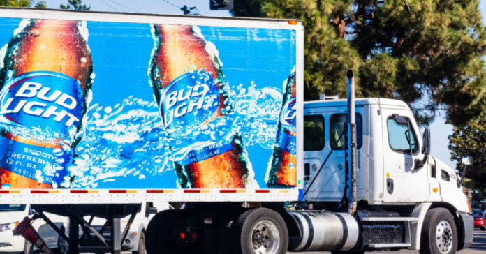 Sundry Photography / shutterstock.com