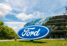 Ford to Lose More Than $10 Billion in Profits Over Stupid Electric Vehicles r.classen / shutterstock.com